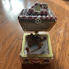 Mr. Christmas Gingerbread House Wind Up Music Box picture
