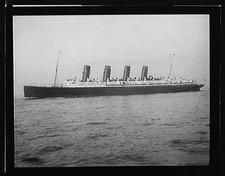 Photo:S.S. Mauretania Ocean Liner at Sea 1907 1920 picture