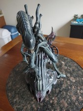 Sideshow Collectibles Alien Warrior Statue #169/1000 picture