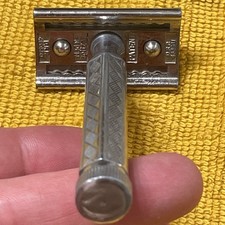 Rare Vintage Mulcuto Nadelspitzen Needlepoint Germany Non Gillette (non slant) picture