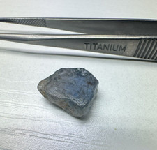 Sapphire Med Purple Blue  clean faceting rough gemstone Tanzania 6.54 carats picture