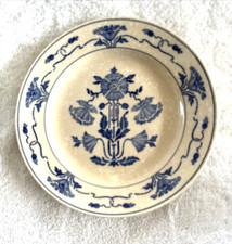 Vintage VILLEROY & BOCH Saxony 508 Plate 8 7/8 inch Diameter Blue Flowers picture