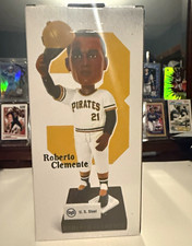 Roberto Clemente Pittsburgh Pirates 2026 SGA Bobblehead 3000th Hit Day PNC Park picture