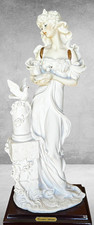 Giuseppe Armani Lady w/Doves 0950C 1987 Florence Italy Porcelain Sculpture picture