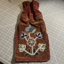 Native American Antique Woodland Floral Beaded Velvet Bag picture