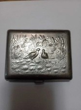 Cigarette case picture