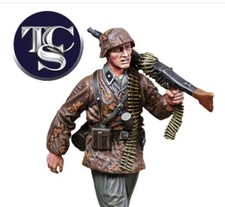 GERMAN HELMET WWII GERMAN SOLDIER CS16004  MINI STATUE picture