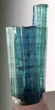 9/carats amazing terminated  tourmaline indicolite crystal pendant size picture