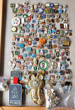 Sport Olympic 80 Ice hockey Soccer etc Set of 324 USSR Soviet russian badges pin picture