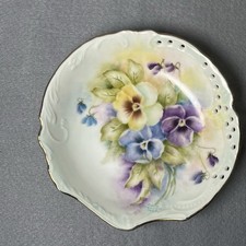 Vintage Hand-Painted Violets Porcelain Plate SignedDoris Strauser 1987 Gold Trim picture
