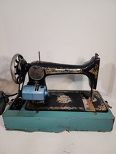  1916 SINGER 127 Sphinx Sewing Machine w/Foot Pedal & Carrying Case- Tested picture