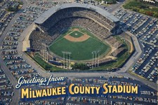 Milwaukee County Stadium, Milwaukee, Wisconsin - MODERN Postcard Baseball B126 picture