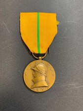 Original WW1 Belgian Military Commemorative Medal of the Reign of King Albert I  picture
