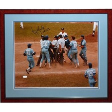 George Brett Autographed Kansas City Royals Framed 16x20 Photo 7-24-83 picture