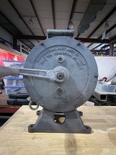 WW2 U.S. NAVY, MARK VI AIR CRAFT 1/2 TON BOMB HOIST picture