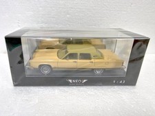 Neo Scale Models 44420 Lincoln Continental Town Car resin 1/43 scale model car picture