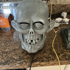 Gemmy Halloween Headlights Monster Head picture