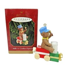 Hallmark Keepsake Ornament Milk 'N' Cookies Express Bear Train 1999 Boxed Gift picture