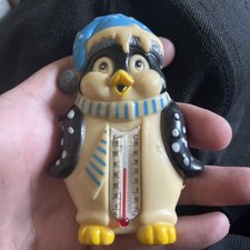Vintage Giftco Inc Penguin Thermometer Magnet Retro Winter Kitsch Fridge Decor picture