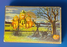 Antique/ Vintage Halloween Series AMP Co 303 JOL fence black cat picture