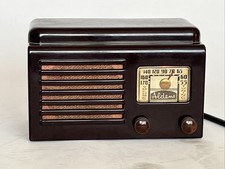 VINTAGE 1940s OLD ALDENS ART DECO OLD ANTIQUE BAKELITE RADIO STILL WORKING COND. picture