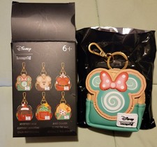 Loungefly Disney Minnie Christmas Sugar Cookie  Charm Coin 3