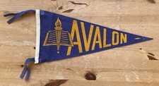 Vintage Avalon 18 Inch Felt Pennant w Nice Color Early picture