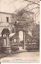 Old postcard 16 Angoulême in the Clinique de Sainte Marthe - Renaissance portal picture