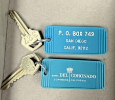 Hotel del Coronado Hotel Motel Room Key Chain  Lot Pair 327 California Travel picture
