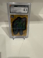 2025 Topps Marvel Comic Book Heroes Doctor Doom Gold Refractor 37/125 CGC 8.5 picture