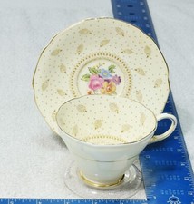 Paragon tea cup and saucer Peacock pattern floral rose teacup chintz picture