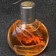 Chloé Parfum Miniature Perfume Bottle 3.5 ml / 0.11 fl oz Made in U.S.A. picture