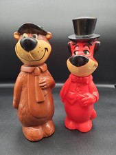 Vintage 60s Yogie Bear And Huckleberry Hound Banks Hanna- Barbera Knickerbocker picture