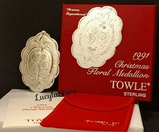 Vintage 1991 Towle STERLING Christmas Floral Medallion Ornament Pendant Boxed  picture