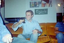 HANDSOME YOUNG MAN CHEERS Vintage 35mm Photo Negative Hand Cut 2000's SL8 picture
