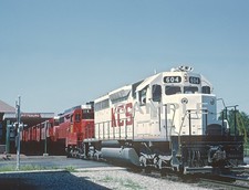 1968 KANSAS CITY SOUTHERN at Pittsburg Kansas  8.5x11 PHOTO picture