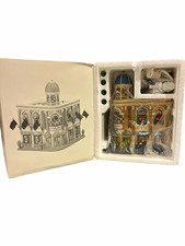 Department 56 Christmas in the City Hollydale's Dept Store 1991 Porcelain Boxed picture