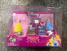 Disney princess charming treasures collection picture