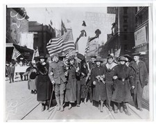 1918 New York Celebrating WWI Armistice in 1938 Original News Photo picture