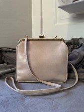 Vintage Salvatore Ferragamo Cream Leather Crossbody Shoulder Bag Italy Gold picture