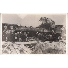 1900s RPPC Southern Railroad Wreck Derailment Postcard Engine 297 Unused  picture