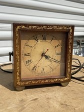 Vintage Howard Miller Mantle Clock Nice Piece Works picture