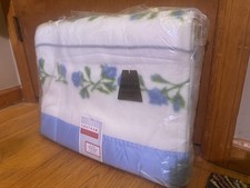 VTG Chatham Moss Rose Blanket Blue Floral Acrylic W Satin Trim 72x90” READ picture