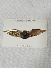 1970s - 1980s Vintage Continental Airlines Wings Badge. picture