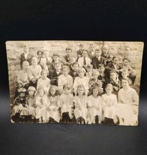 Vintage SCHOOL CLASS RPPC PHOTO POSTCARD (1904-1907) picture