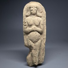 CIRCA AN OLD BABYLONIAN TERRACOTTA PLAQUE. picture