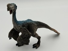 Retired 2017 Schleich Oviraptor Dinosaur Figurine Model Number 15001 picture