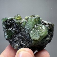 275ct Rare  Healing Stone Natural Emerald Crystals W Mica Specimen , Chitral PK picture
