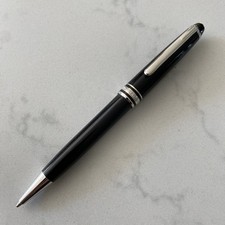 Near Mint Montblanc Meisterstück P165 Platinum Line Mechanical Pencil 0.5mm picture