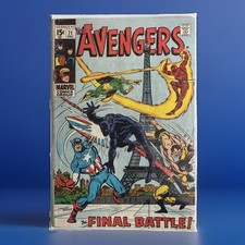 Avengers #71 1st Appearance Invaders, Black Knight Joins Marvel Comics 1969 picture